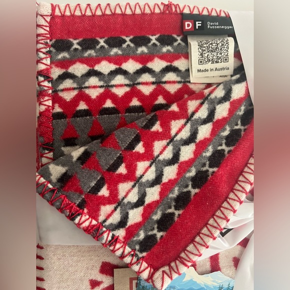 DF DAVID FUSSENEGGER-The Alpine Chalet -A World Traveler Collection - Picture 6 of 10